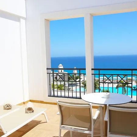 Royal Palm & - Adults Only