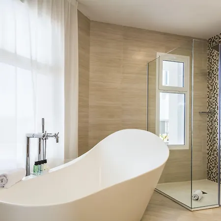 Курортный комплекс Royal Palm & - Adults Only