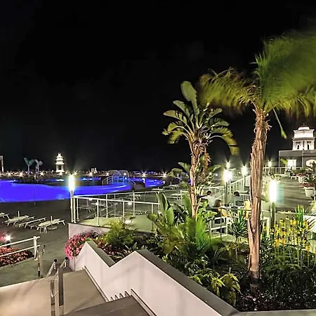 Royal Palm & - Adults Only