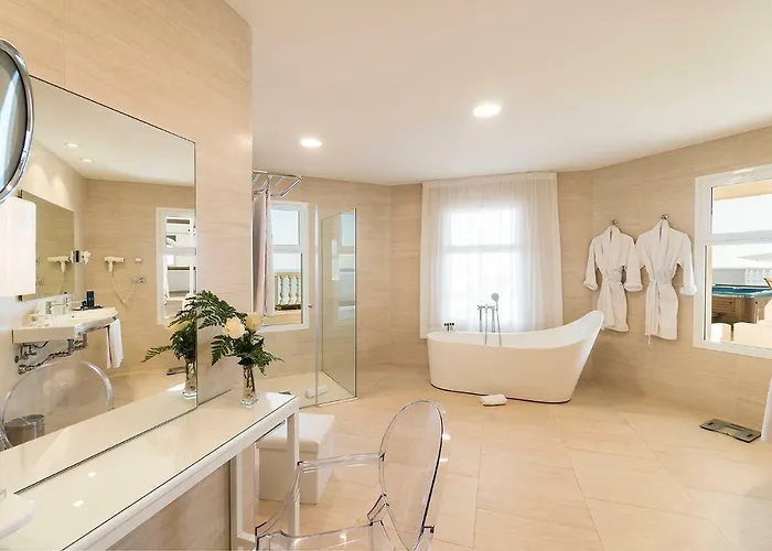 Royal Palm & - Adults Only Feriested