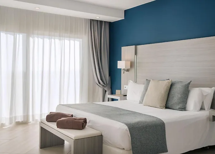 Royal Palm & - Adults Only Resort